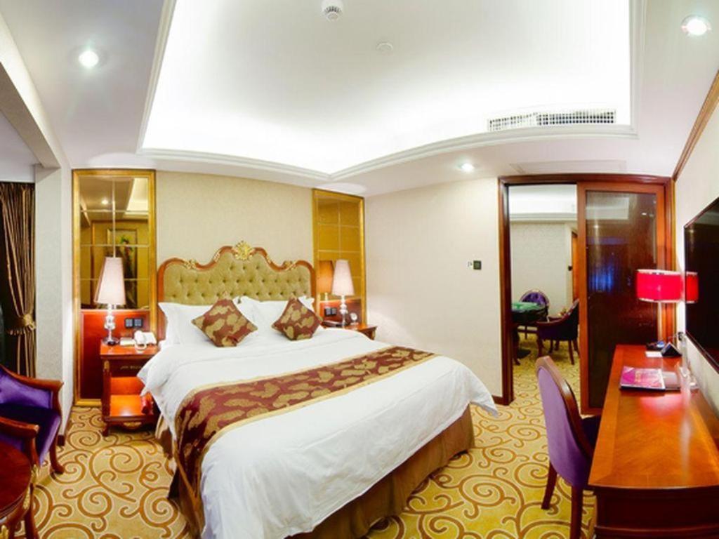 Royal Duke Cherrabah Hotel Zhongshan Zhongshan  Exterior foto